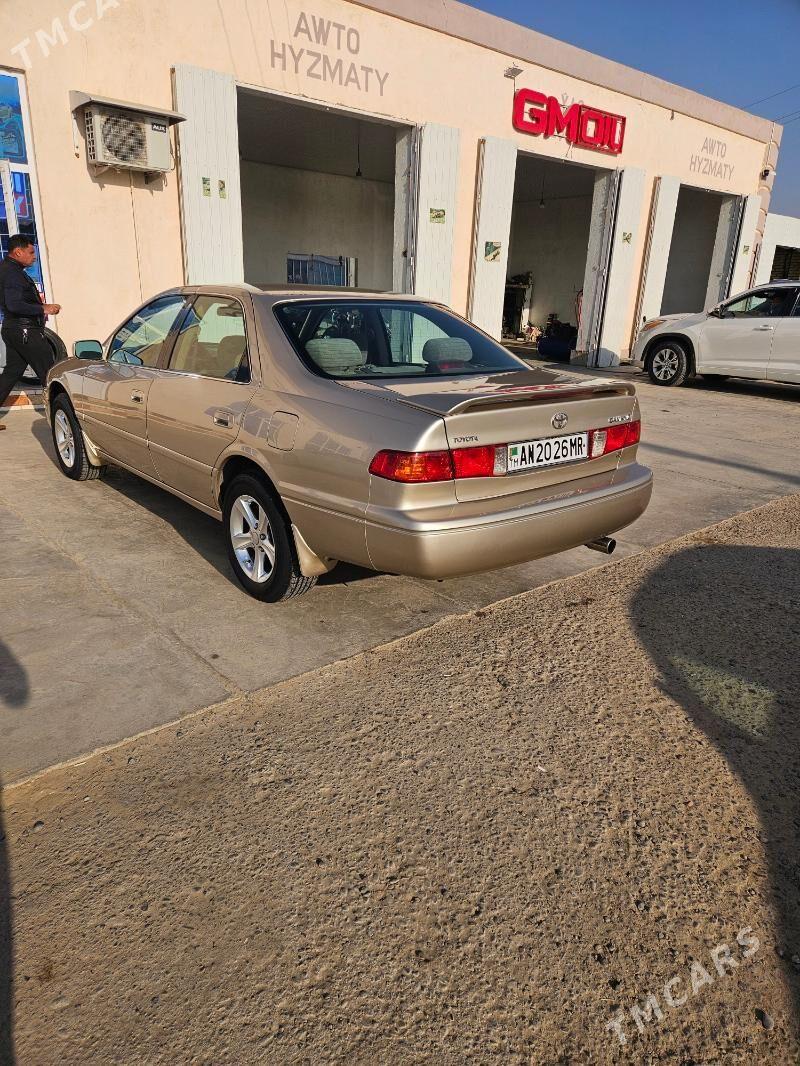 Toyota Camry 2001 - 200 000 TMT - Сакарчага - img 2