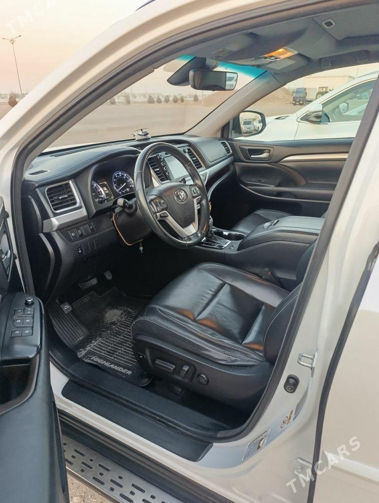 Toyota Highlander 2018 - 500 000 TMT - Şabat etr. - img 6