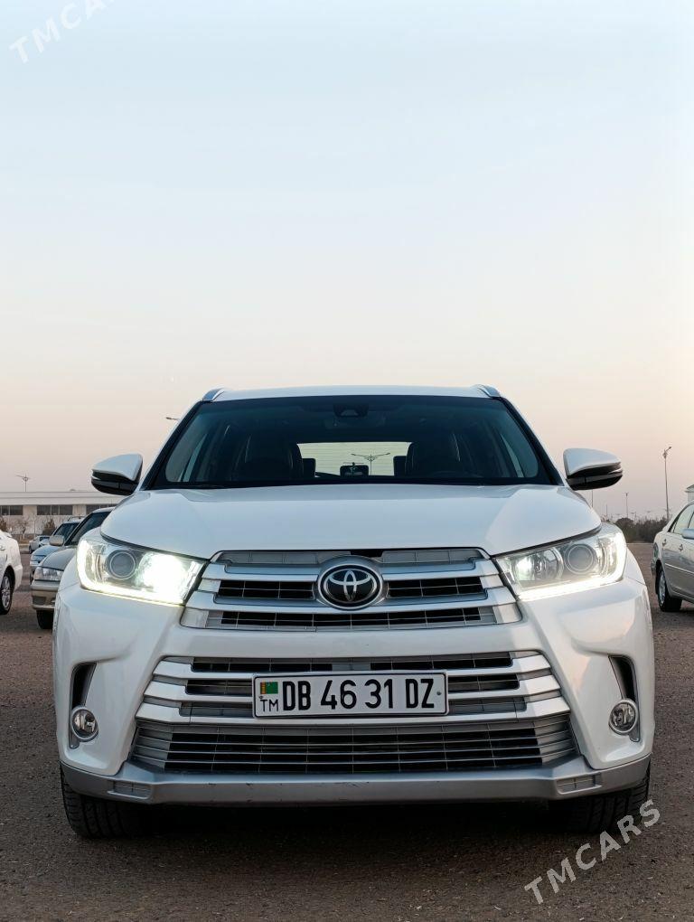 Toyota Highlander 2018 - 500 000 TMT - Şabat etr. - img 3