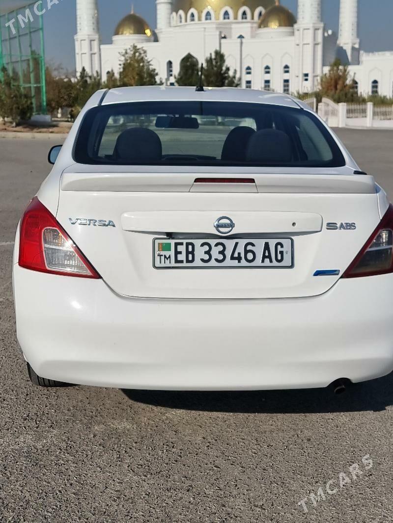 Nissan Versa 2013 - 125 000 TMT - Aşgabat - img 7