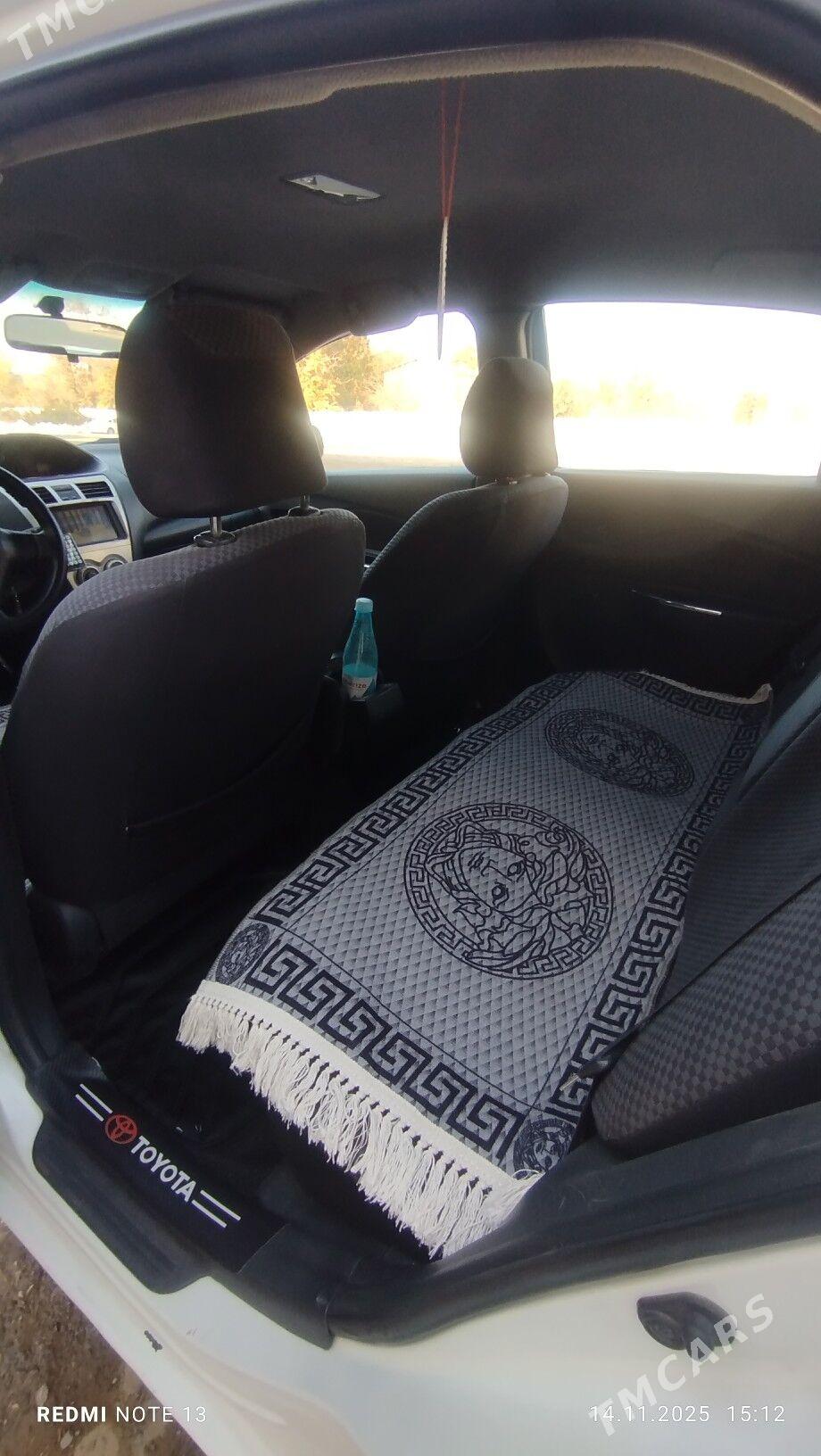 Toyota Yaris 2006 - 132 000 TMT - Büzmeýin - img 8