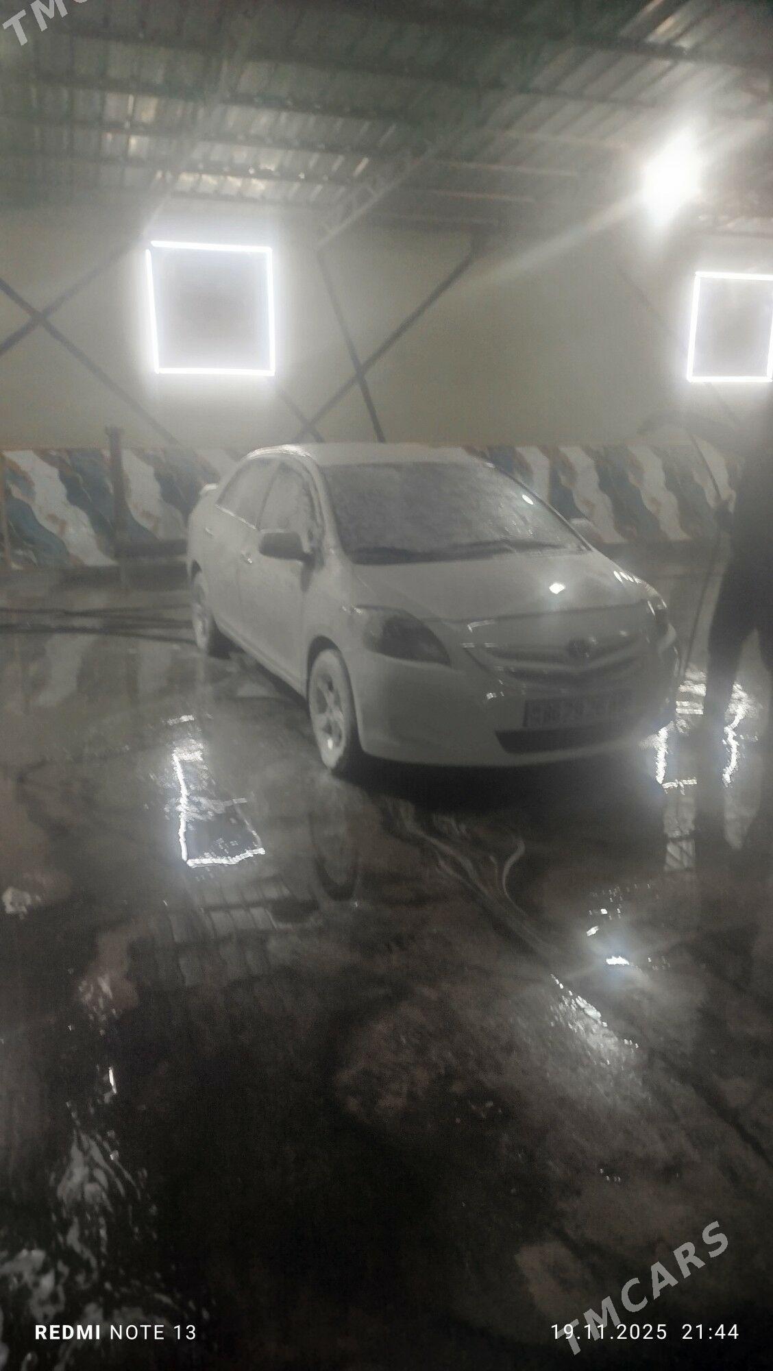 Toyota Yaris 2006 - 132 000 TMT - Büzmeýin - img 9