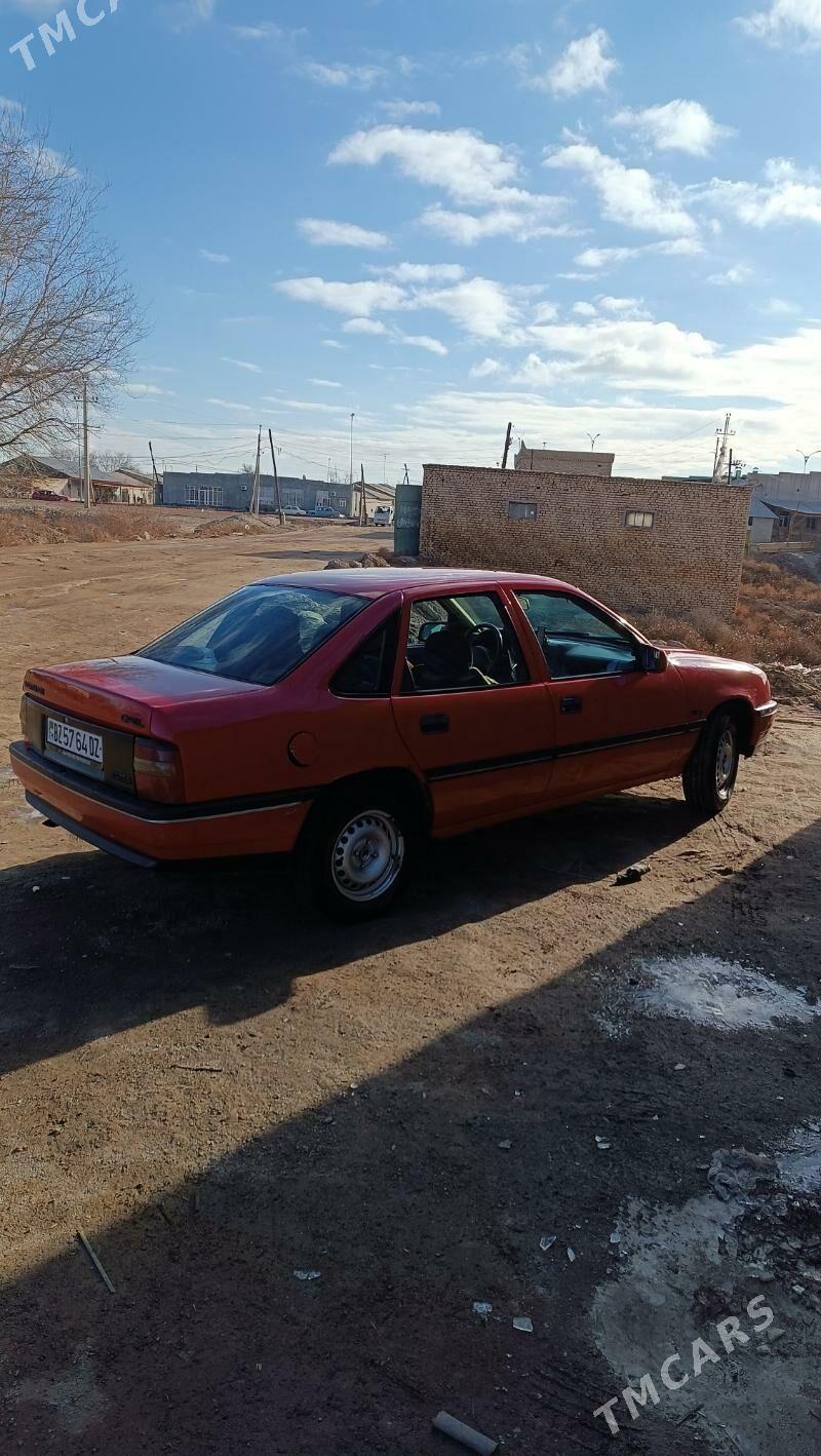 Opel Vectra 1989 - 45 000 TMT - Gubadag - img 4