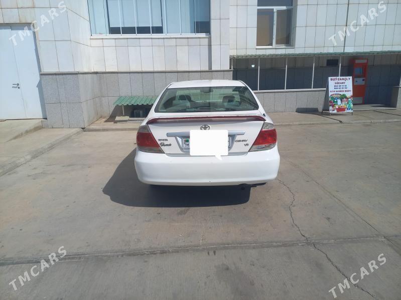 Toyota Camry 2003 - 130 000 TMT - Теджен - img 2