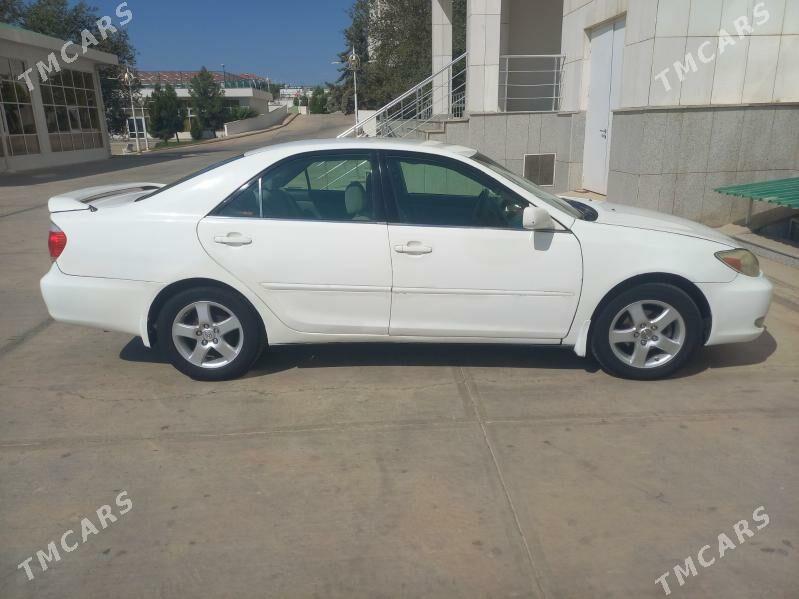 Toyota Camry 2003 - 130 000 TMT - Теджен - img 4