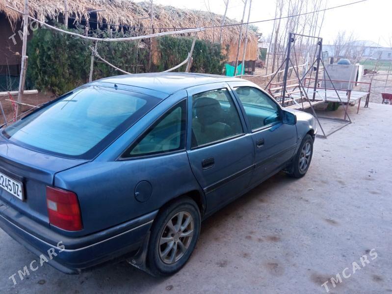 Opel Vectra 1989 - 25 000 TMT - Gurbansoltan Eje - img 4
