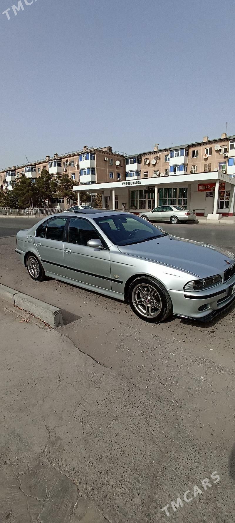 BMW E39 2002 - 149 000 TMT - Türkmenabat - img 6