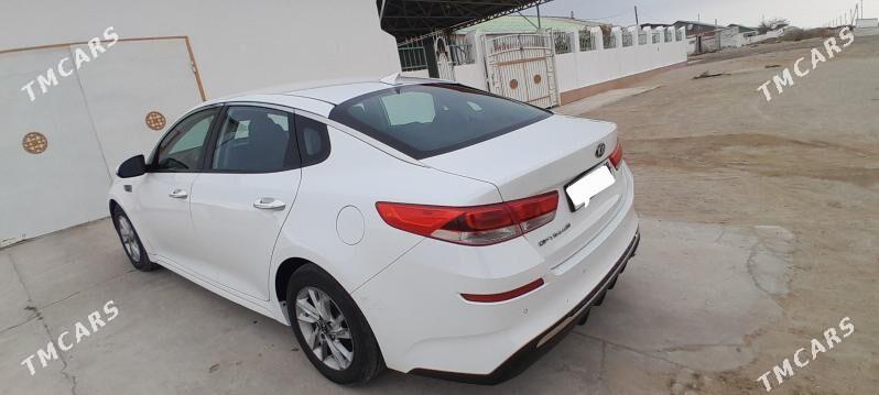 Kia Optima 2019 - 220 000 TMT - Туркменбаши - img 8
