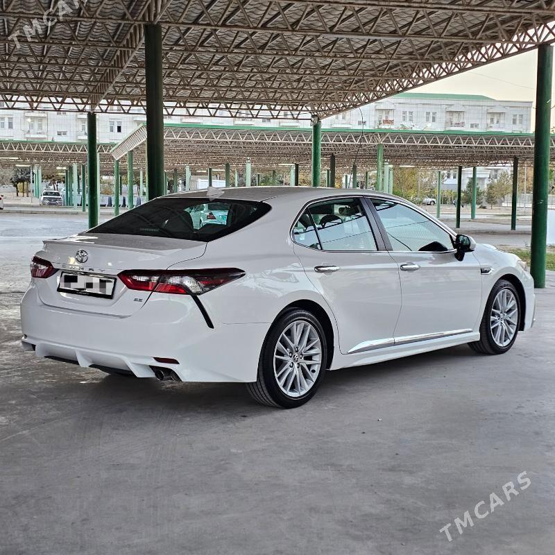 Toyota Camry 2021 - 345 000 TMT - Aşgabat - img 3