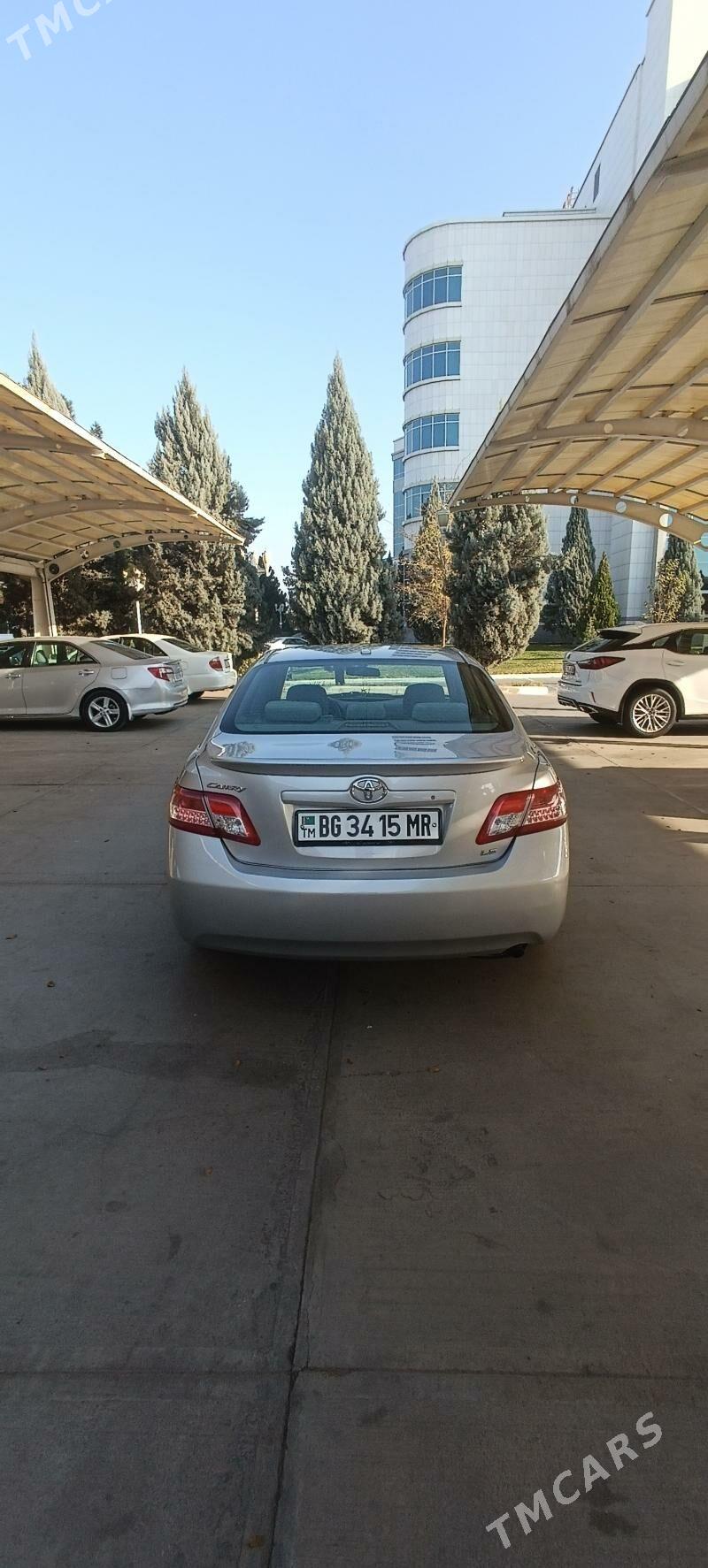 Toyota Camry 2010 - 220 000 TMT - Мары - img 6