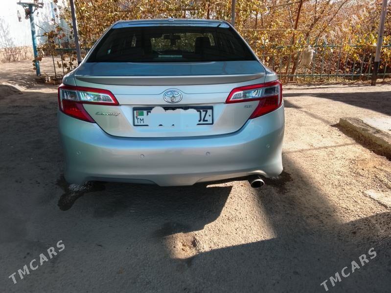 Toyota Camry 2013 - 250 000 TMT - Görogly (Tagta) - img 2