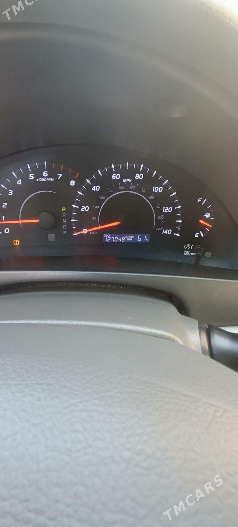 Toyota Camry 2010 - 220 000 TMT - Мары - img 8