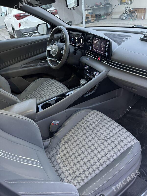 Hyundai Elantra 2021 - 251 000 TMT - Aşgabat - img 6