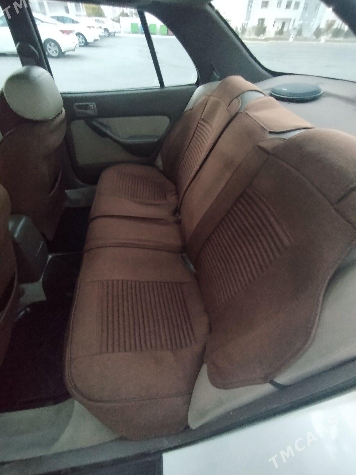 Toyota Camry 1996 - 120 000 TMT - Аркадаг - img 4