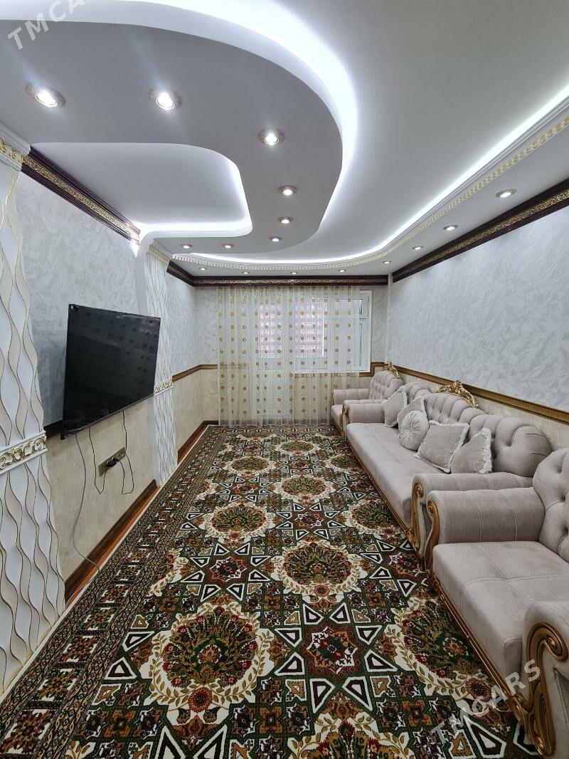 11 mkr - 11 mkr - img 2