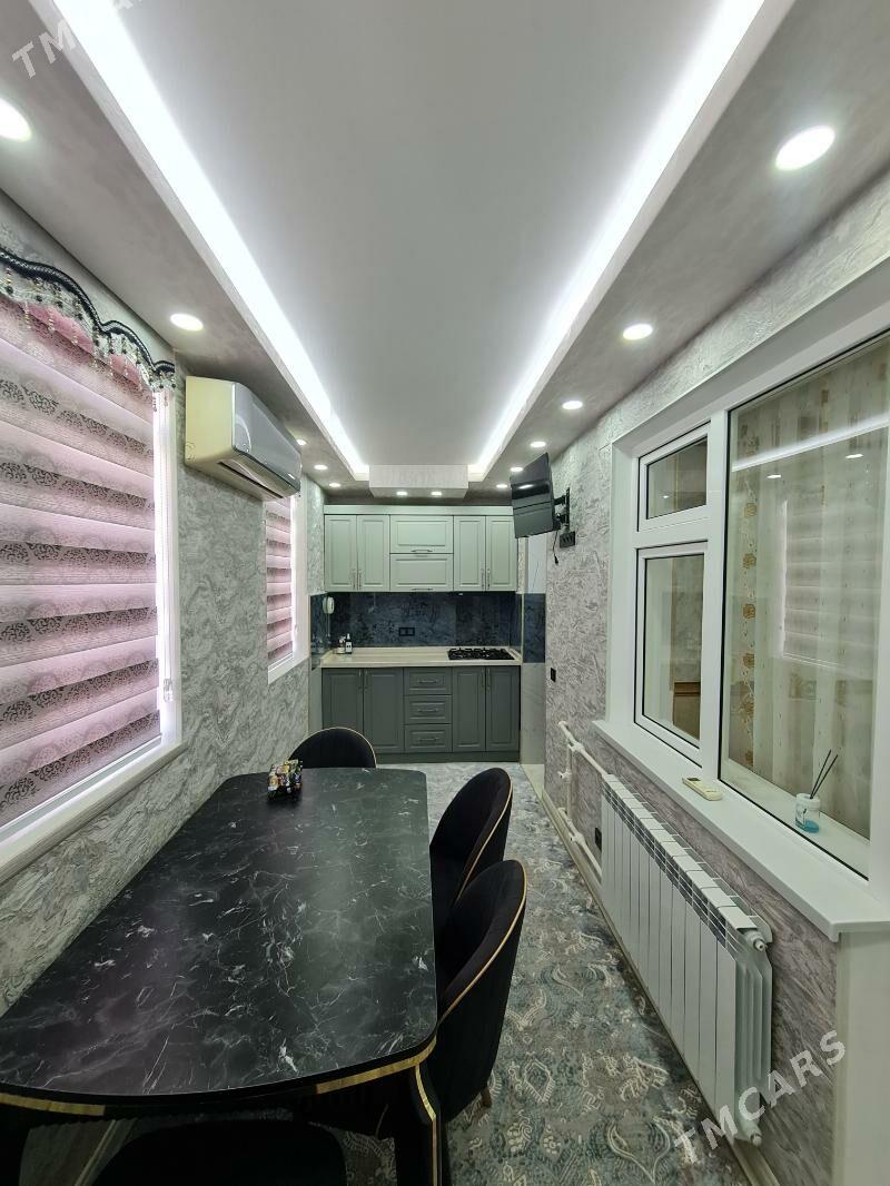 11 mkr - 11 mkr - img 6