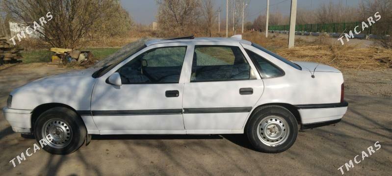 Opel Vectra 1992 - 32 000 TMT - Болдумсаз - img 1