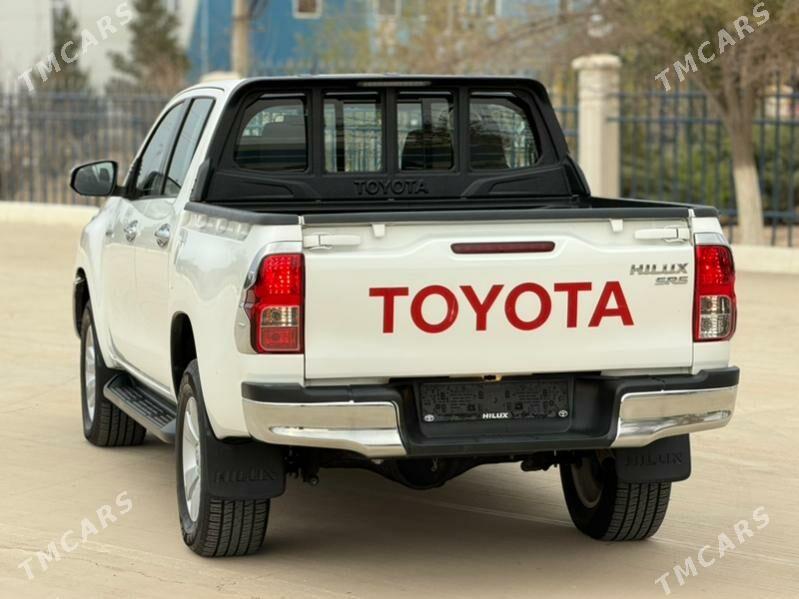 Toyota Hilux 2016 - 479 000 TMT - Гызыларбат - img 4