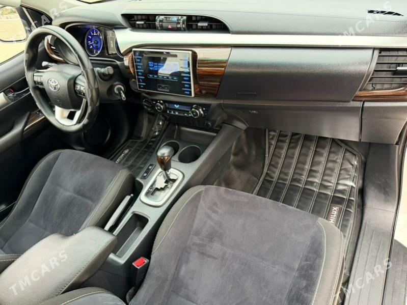 Toyota Hilux 2016 - 479 000 TMT - Гызыларбат - img 6