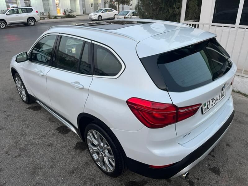 BMW X1 2021 - 380 000 TMT - Ашхабад - img 3