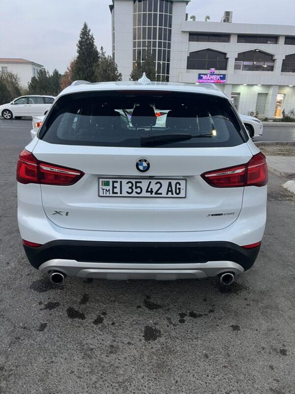BMW X1 2021 - 380 000 TMT - Ашхабад - img 2