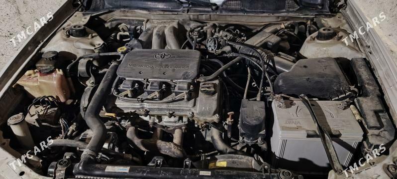 Toyota Camry 2001 - 185 000 TMT - Гурбансолтан Едже - img 8
