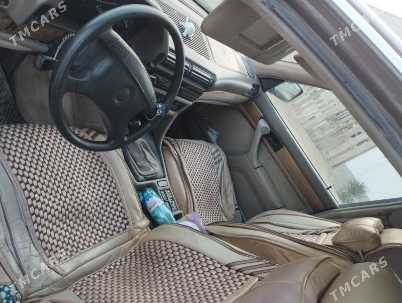 BMW 7 Series 1991 - 33 000 TMT - Jebel - img 4