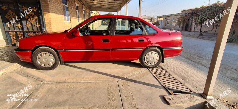 Opel Vectra 1993 - 55 000 TMT - Чарджоу - img 3