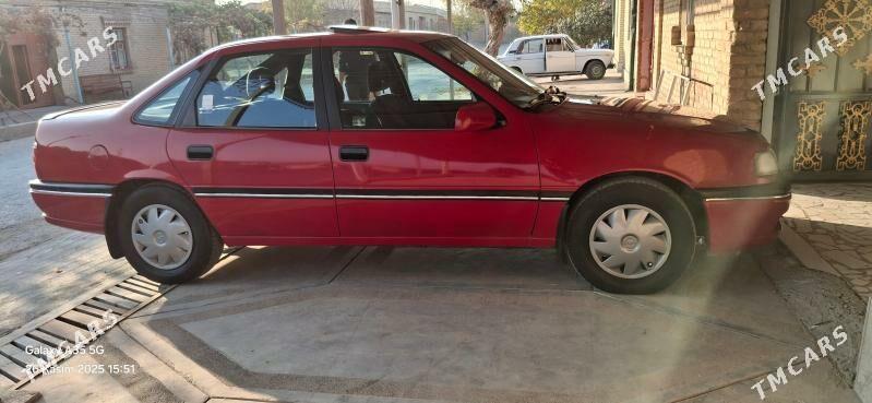 Opel Vectra 1993 - 55 000 TMT - Чарджоу - img 10