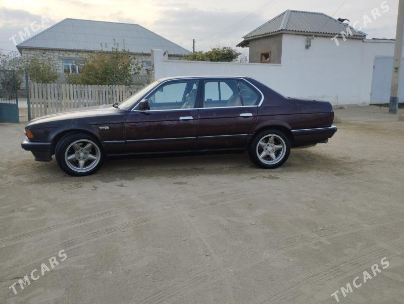 BMW 7 Series 1991 - 33 000 TMT - Jebel - img 2