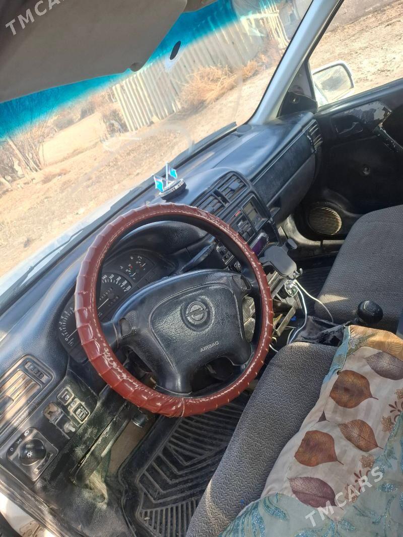 Opel Vectra 1993 - 15 000 TMT - Türkmenbaşy etr. - img 2