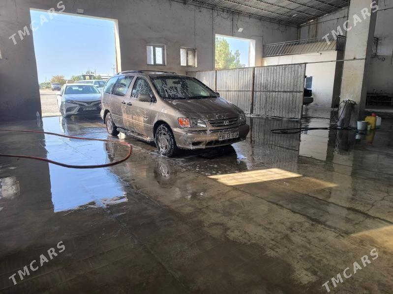 Toyota Sienna 2003 - 178 000 TMT - Дянев - img 2