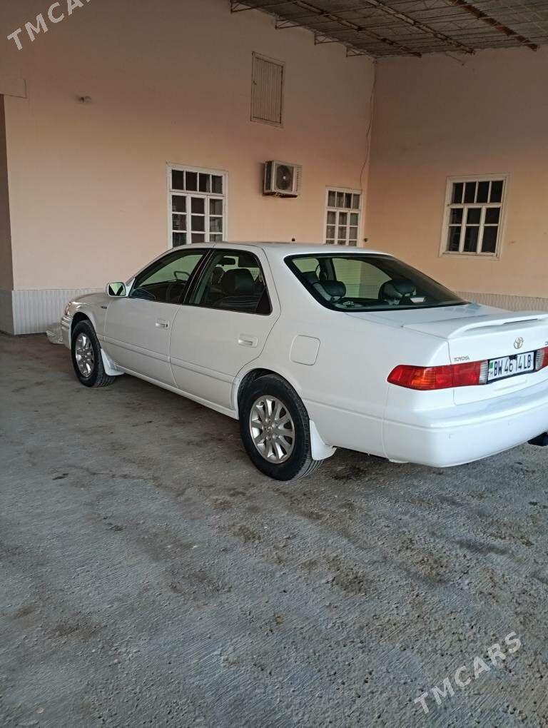 Toyota Camry 2001 - 170 000 TMT - Туркменабат - img 4
