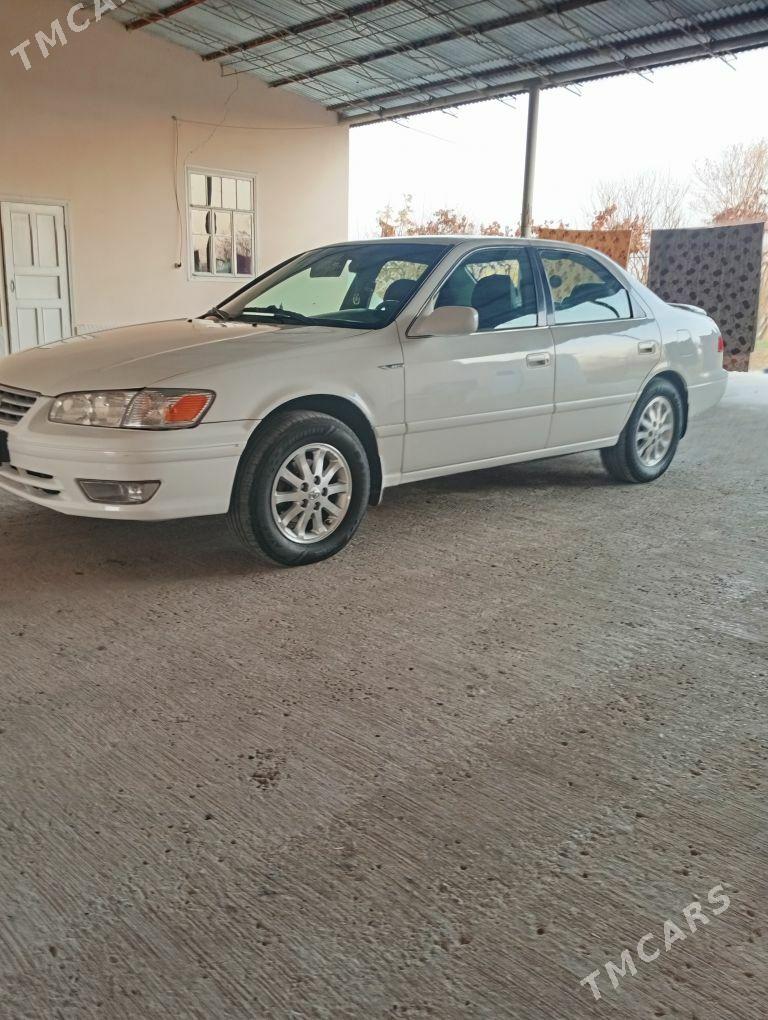 Toyota Camry 2001 - 170 000 TMT - Туркменабат - img 2