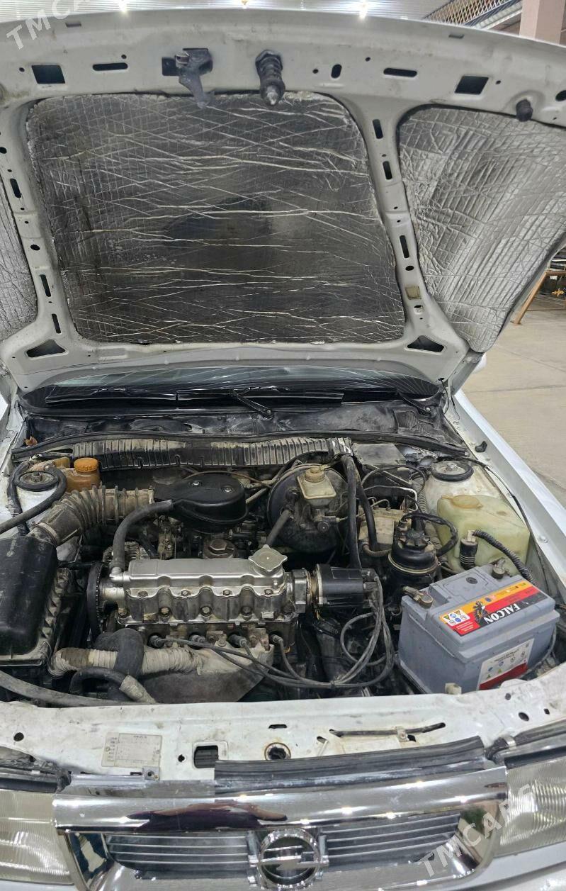 Opel Vectra 1994 - 50 000 TMT - Бахарден - img 7