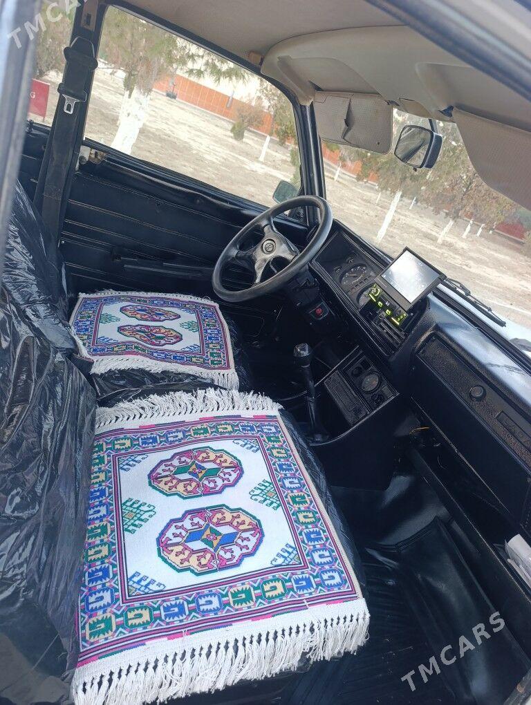 Lada 2107 2002 - 27 000 TMT - Бахарден - img 4