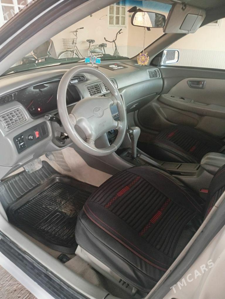 Toyota Camry 2001 - 170 000 TMT - Туркменабат - img 5