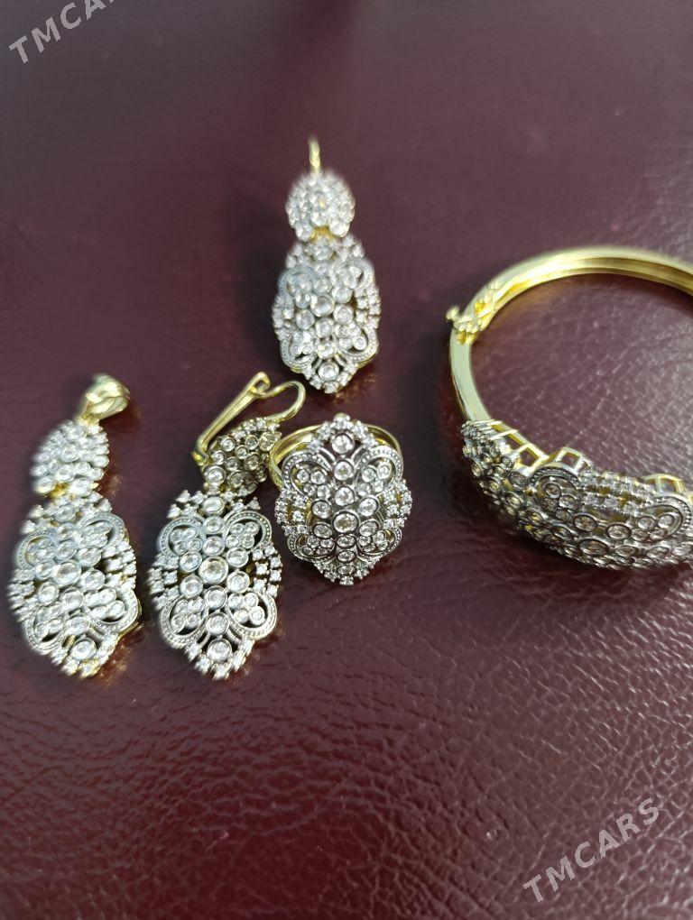 Komplekt - Gyzylarbat - img 1