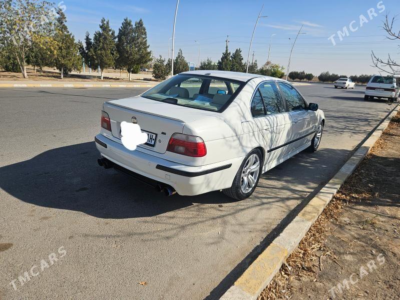BMW E39 2001 - 125 000 TMT - Türkmenbaşy - img 2