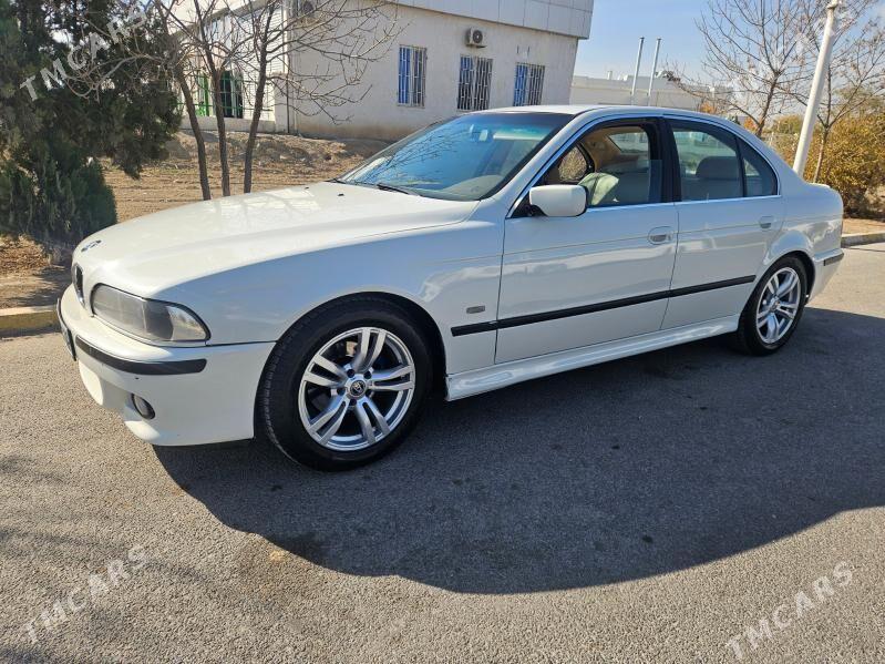 BMW E39 2001 - 125 000 TMT - Türkmenbaşy - img 3