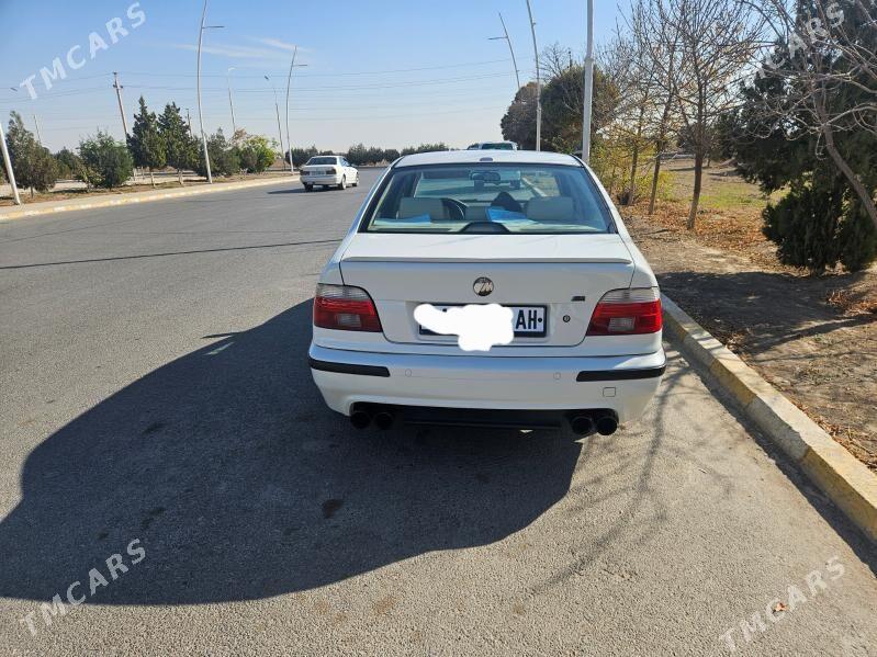 BMW E39 2001 - 125 000 TMT - Türkmenbaşy - img 4