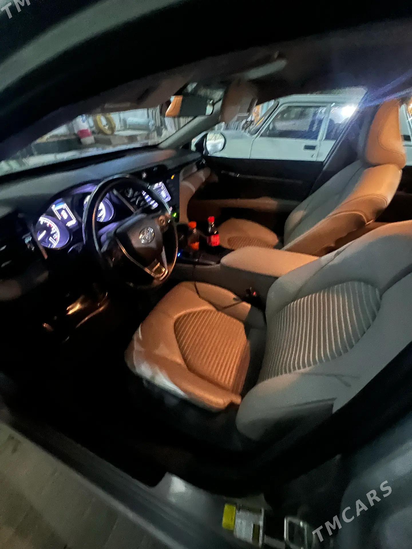 Toyota Camry 2020 - 310 000 TMT - Теджен - img 7