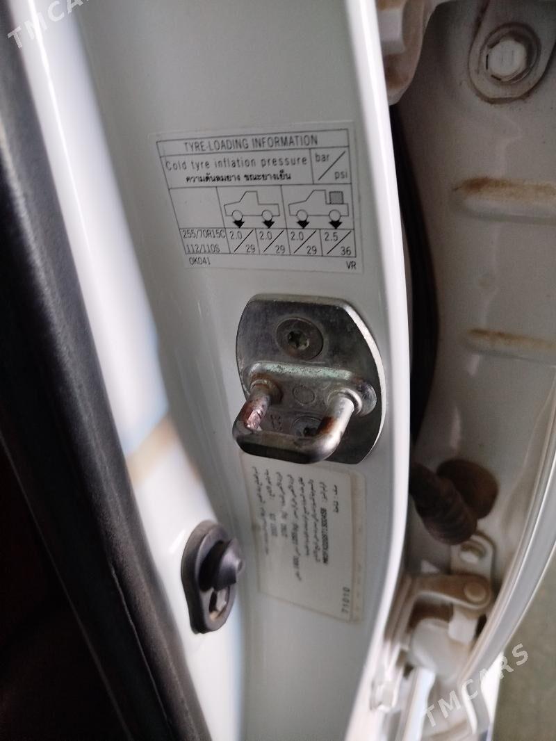 Toyota Hilux 2007 - 270 000 TMT - Сейди - img 6