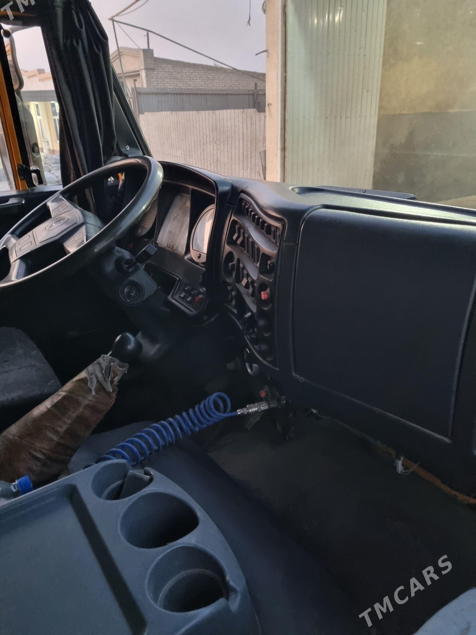 Kamaz Euro 3 2011 - 300 000 TMT - Çärjew - img 7