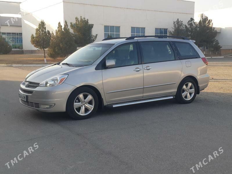 Toyota Sienna 2004 - 245 000 TMT - Мары - img 6