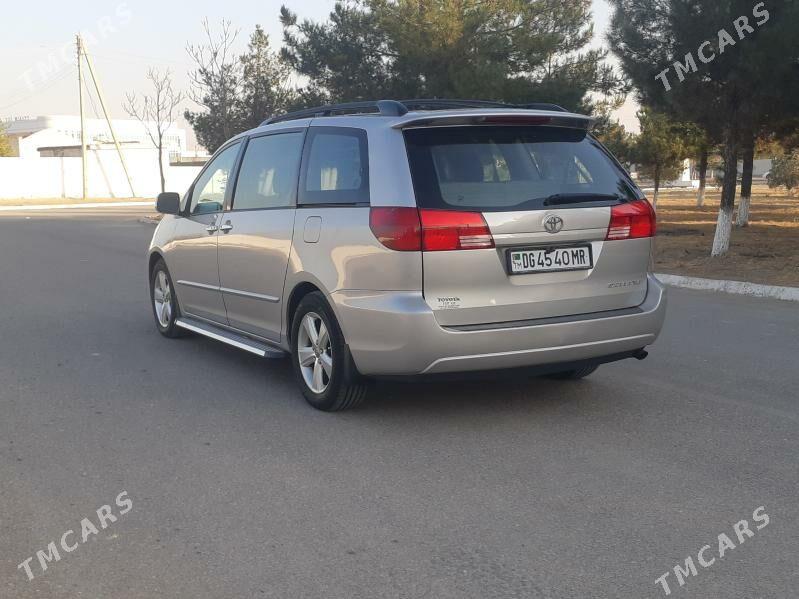 Toyota Sienna 2004 - 245 000 TMT - Мары - img 10