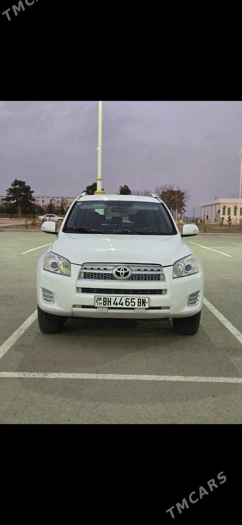 Toyota RAV4 2010 - 260 000 TMT - Хазар - img 2