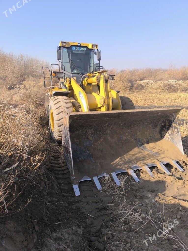 XCMG ZL50 2013 - 520 000 TMT - Губадаг - img 8