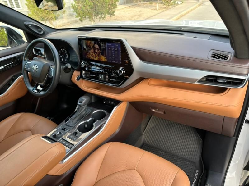 Toyota Highlander 2021 - 890 000 TMT - Ашхабад - img 5