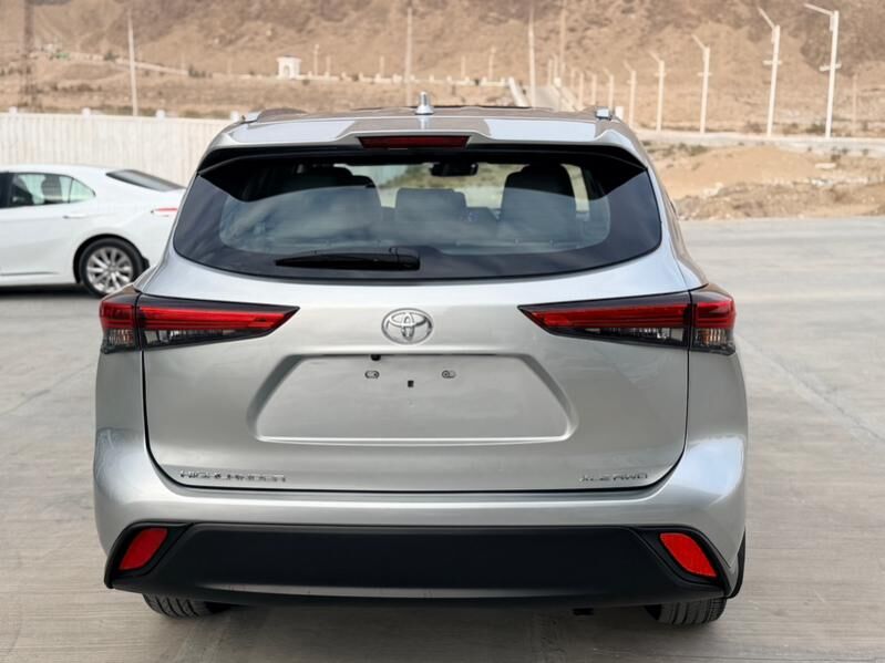 Toyota Highlander 2021 - 535 000 TMT - Балканабат - img 3